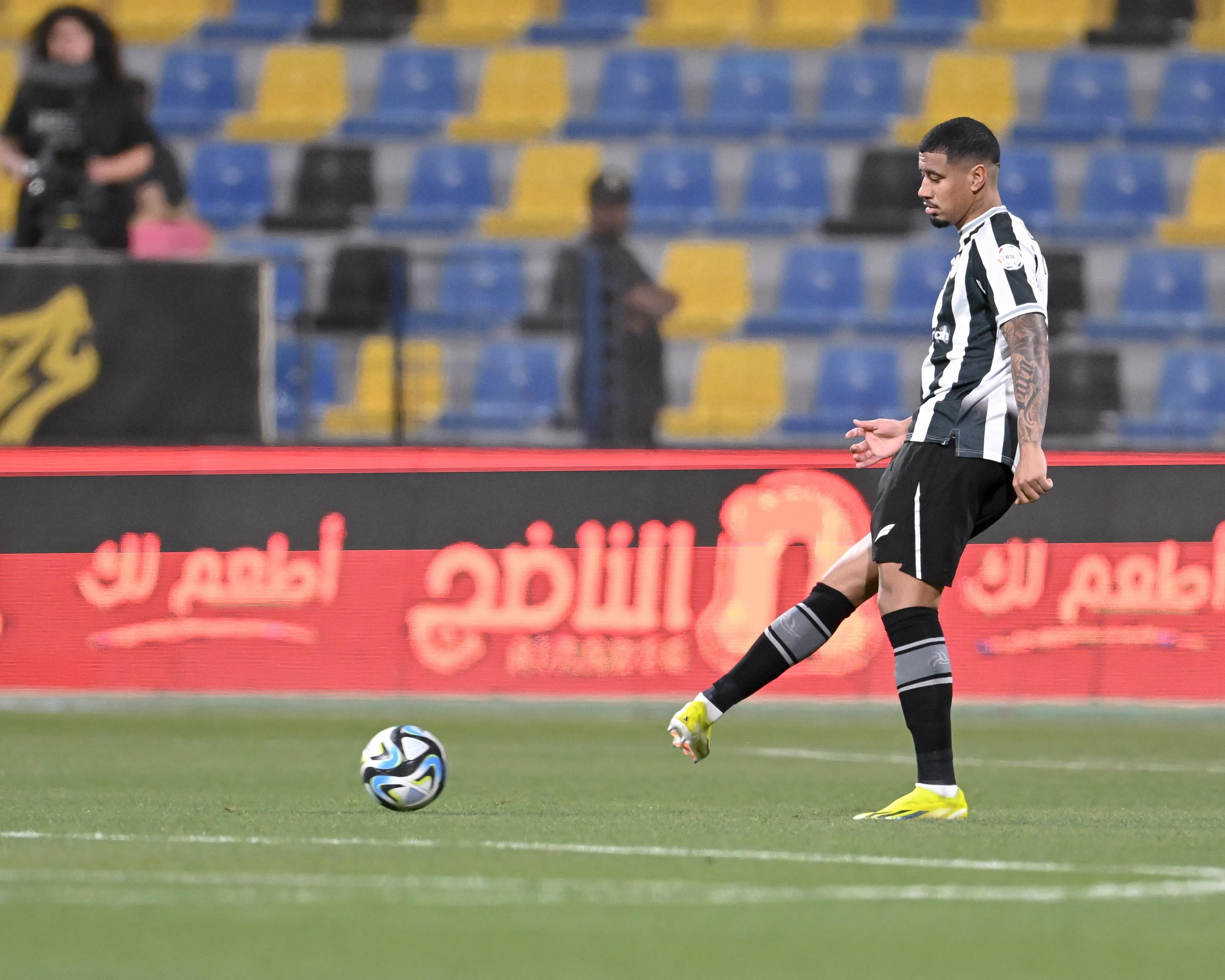 أفضل 5 مدافعين في الدوري السعودي هذا الموسم