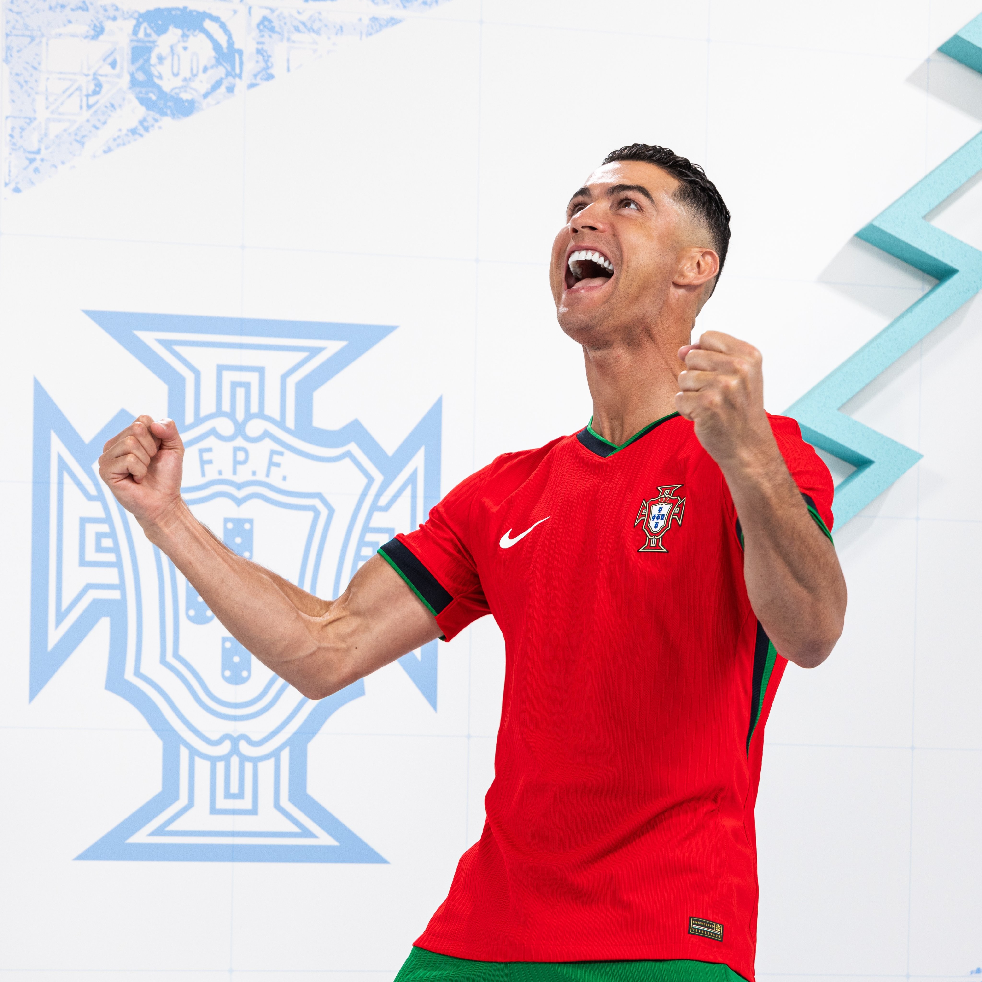 رونالدو يتقدم تشكيلة البرتغال التحضيرية لـ«يورو 2024»