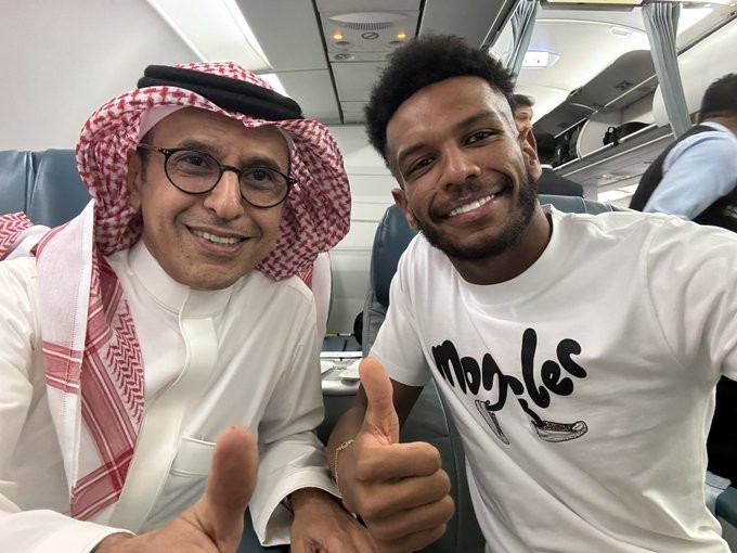 البليهي يرد على التقليل من الدوري السعودي: ” لدينا أفضل لاعبي العالم “