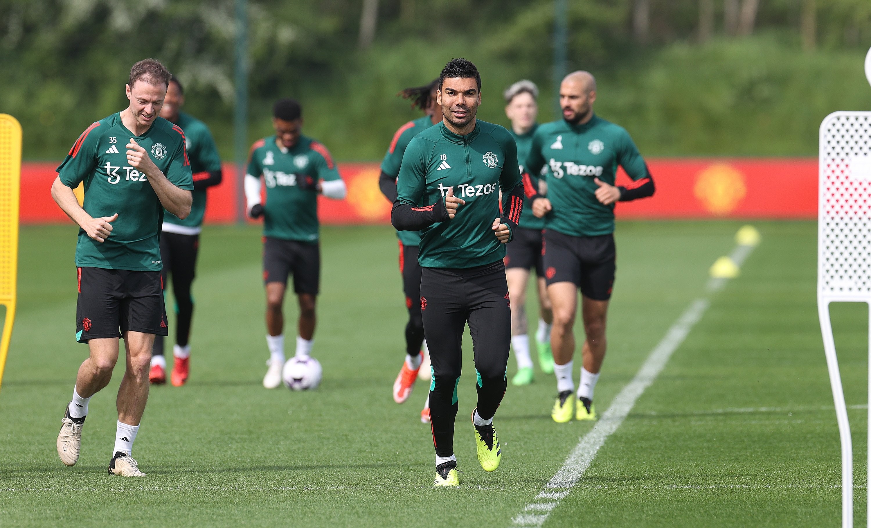 النصر يسعى لجمع كاسيميرو ورونالدو بعد «سنوات الريال»