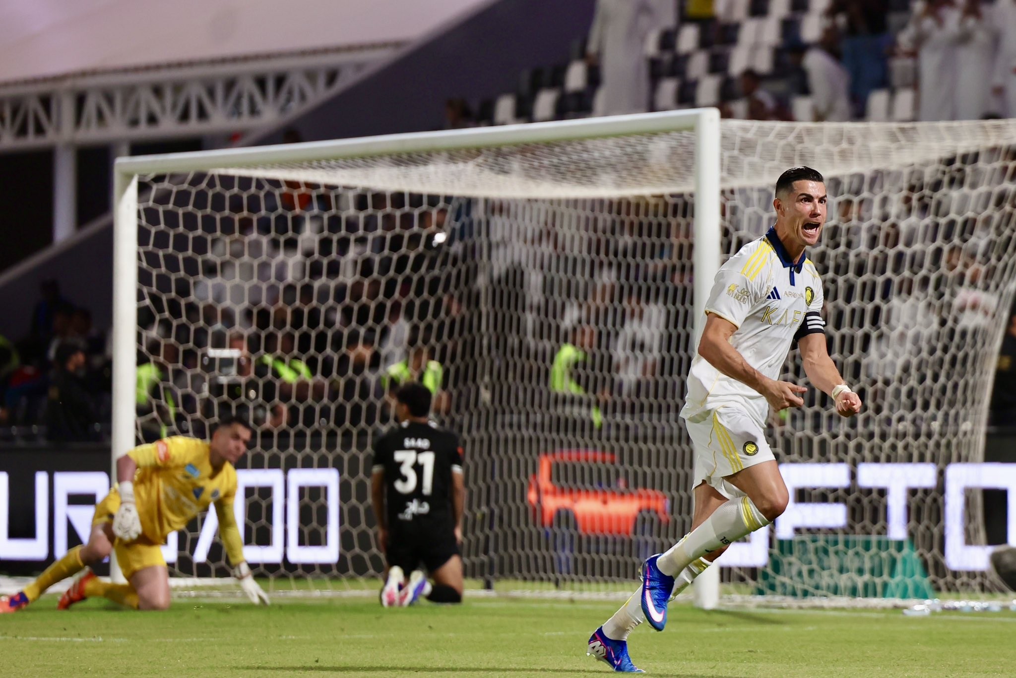 رونالدو الهدف 100 بقميص النصر