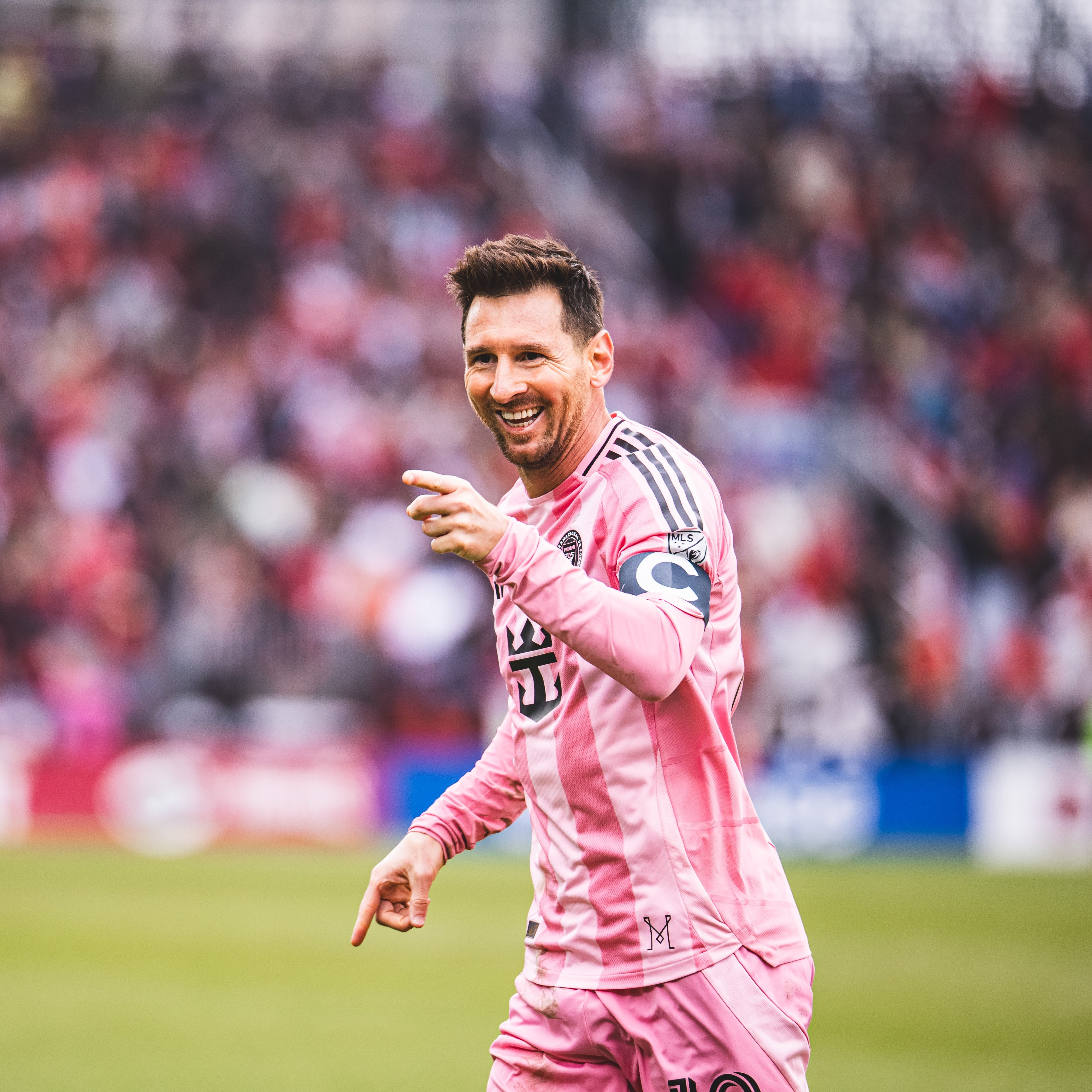ميسي يحطم رقماً قياسياً جديداً