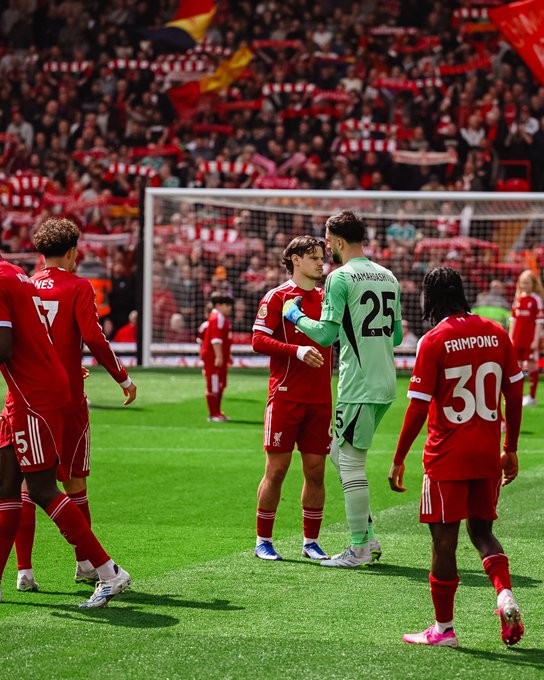 تشيلسي تعادلاً ثميناً 1-1 مع ليفربول