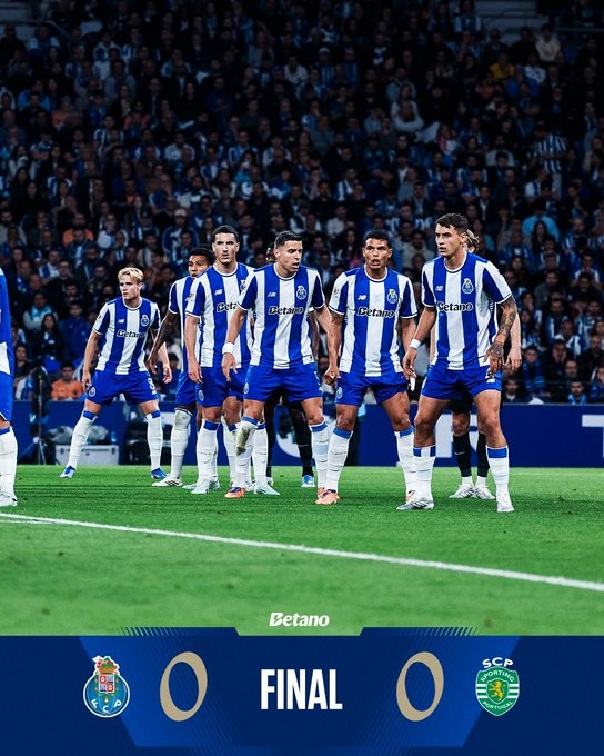 لشبونة يتجاوز بورتو ويبلغ نهائي كأس