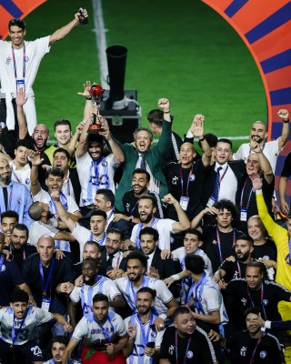 بيراميدز يهزم الأهلي السعودي ويتوج بكأس «أفريقيا وآسيا