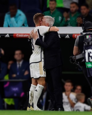 ريال مدريد يودع كروس ويتعادل مع بيتيس