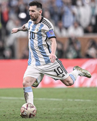ميسي يقود الأرجنتين ضد الإكوادور في ربع نهائي كوبا أميركا