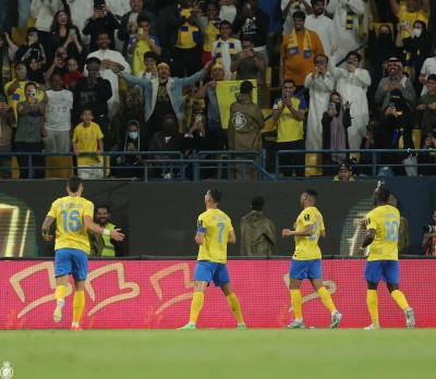 ومع ذلك... وبأي شكل من الأشكال رونالدو هنا ليجعلنا سعداء؟