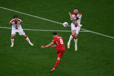 أردا جولر يسجل رقمًا تاريخيًا مع تركيا في يورو 2024