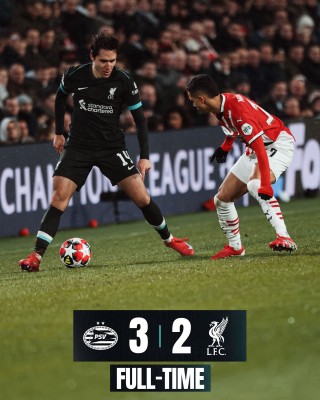 ليفربول يحافظ على الصدارة رغم الخسارة من آيندهوفن