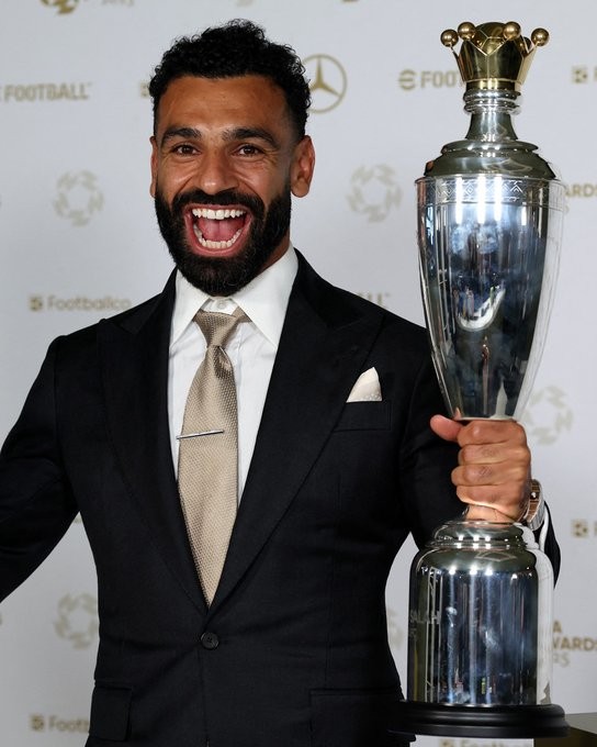 Liverpool’s Mohamed Salah makes history with a record THIRD PFA Men’s Player of the Year award! ?
