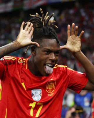 Spain beat England in final of Euro 2024