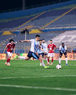 Pyramids revive title hopes with hammer blow to Al Ahly